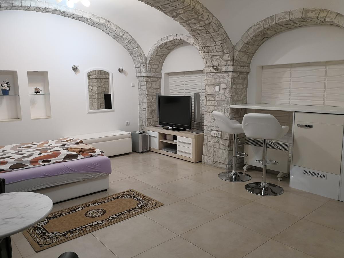 Apartment Zemun Old Town Center 베오그라드 외부 사진