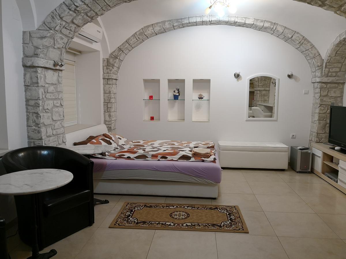 Apartment Zemun Old Town Center 베오그라드 외부 사진