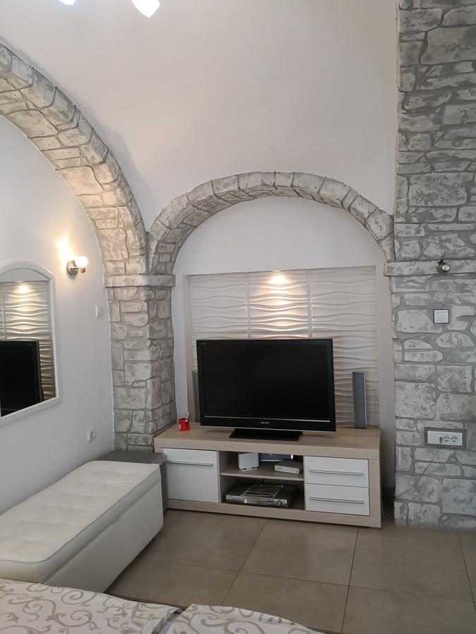 Apartment Zemun Old Town Center 베오그라드 외부 사진