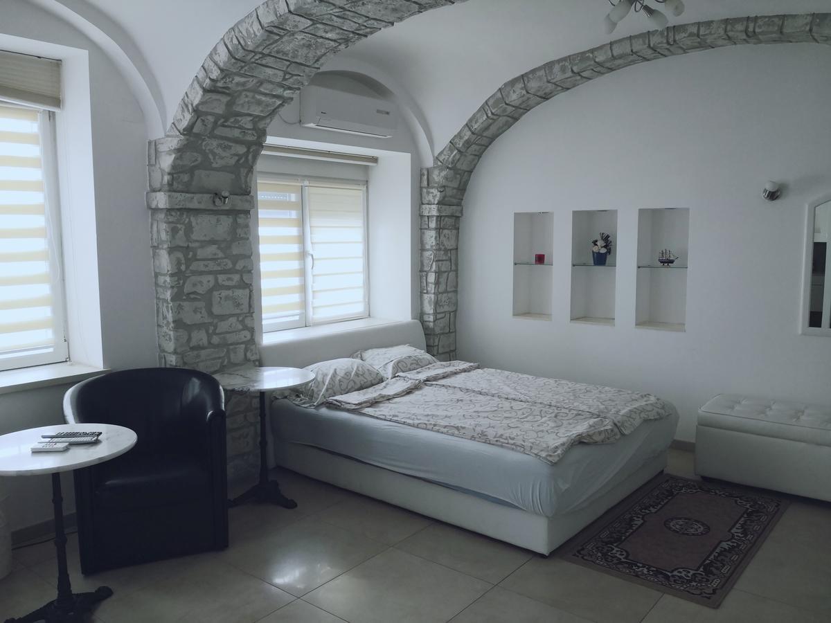 Apartment Zemun Old Town Center 베오그라드 외부 사진